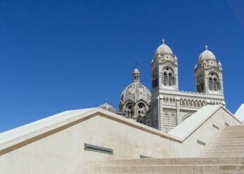 history of james cameron’s blockbuster filmmaking