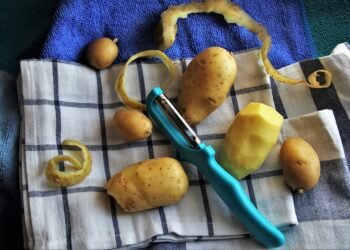 behind the scenes of practical effects in classics