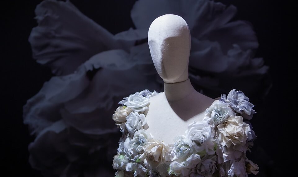 how tailoring improves clothing fit