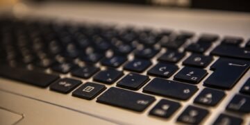 how email works technically