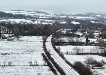Further Snow and Ice Warnings Issued for UK Over the Weekend