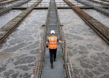 Government Promises Transparency for Water Companies in Industry Overhaul