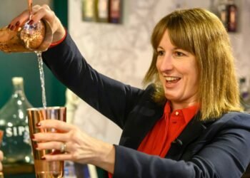 Government U-Turn: Pubs and Music Venues to Receive Business Rates Relief