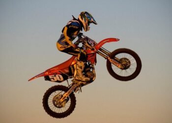 evolution of stunt work in action movies