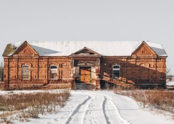 history of cinematic storytelling structures