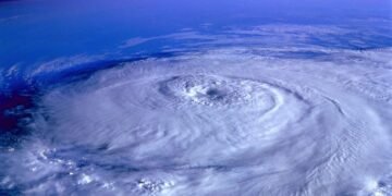 how satellites orbit the earth basic explanation