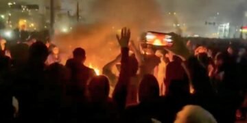 Iran’s Rulers Face Growing Public Pressure as Protesters Demand Change