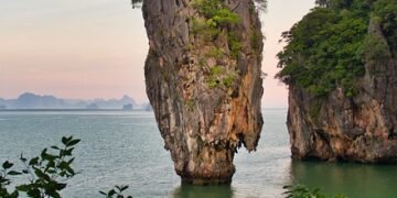 history of james bond film franchise