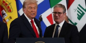 Keir Starmer Criticises Trump's Tariff Threat Over Greenland in Political Response