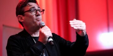 Labour's Governing Body Blocks Andy Burnham's MP Bid in Political Controversy