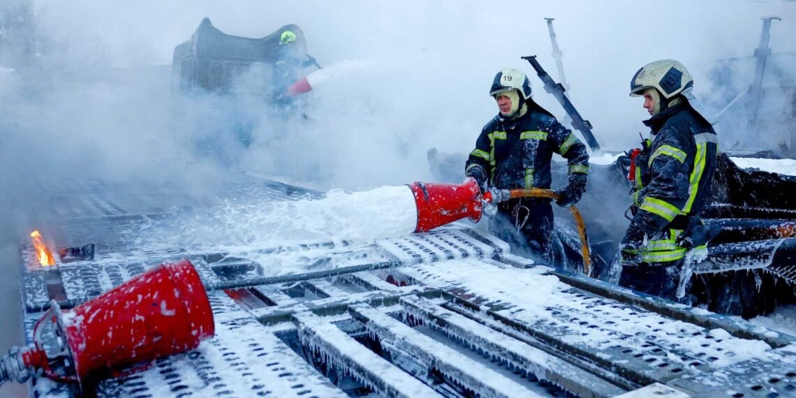 Major Cities in Ukraine Targeted Amid Ongoing Peace Talks, Further Talks Anticipated