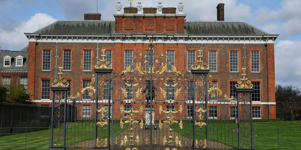 Man Charged with Trespassing at Kensington Palace Grounds Twice