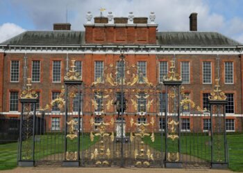 Man Charged with Trespassing at Kensington Palace Grounds Twice