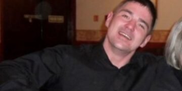 Man Pleads Guilty to Killing Father-of-Two by Pushing Him in Front of Ambulance