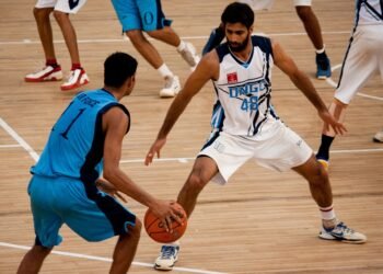 how dribbling and ball control work in basketball