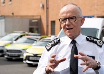 Met Police Commissioner Calls for Update to 'Outdated' Policing System