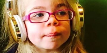 Mother Speaks Out on Daughter's Early Childhood Dementia Diagnosis