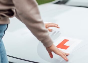 New Six-Month Wait Introduced for Learner Drivers Before Driving Tests