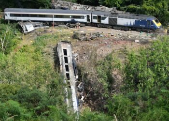 Passenger Killed in Train Crash Remembered on Wedding Anniversary, Inquiry Hears