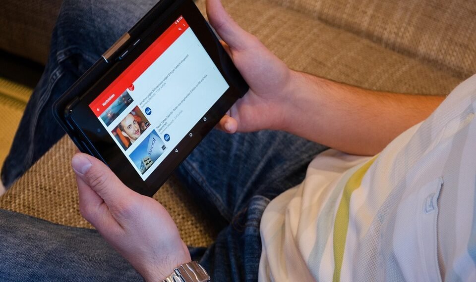 how photosynthesis and cellular respiration are connected