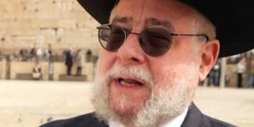Rabbi Pinchas Goldschmidt Calls for Increased European Support for Iranian Revolution