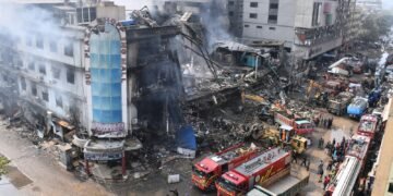 Recovery Efforts Continue as 23 Bodies Found in Pakistan Shopping Centre Blaze