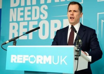Robert Jenrick's Political Shift: From Cameron Remainer to Reform Advocate