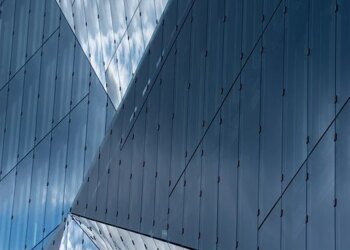 the cinematography innovations of roger deakins