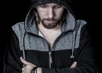 how global streetwear became a major fashion movement