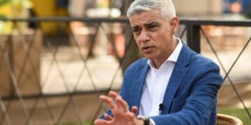 Sadiq Khan Warns AI Could Lead to Widespread Job Losses in the UK