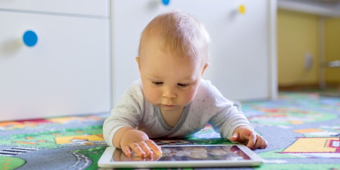 Screen Time Linked to Language Delays in Under-Fives, Say Ministers with New Guidance