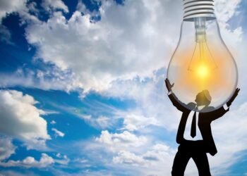 how solar panels convert light into energy