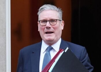 Starmer Reverses Course on Labour's Compulsory Digital ID Proposal