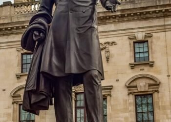 how the uk parliament works explained