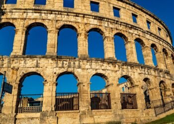 history of cinematic storytelling structures