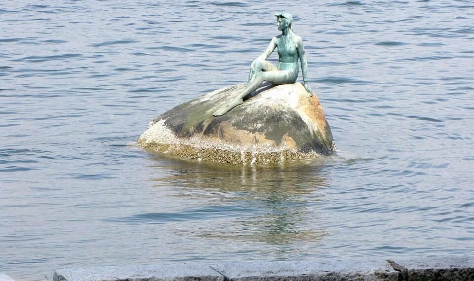 stanley kubrick directing style explained