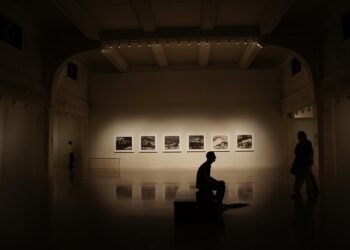 evolution of movie theatres and exhibition