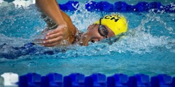 how swimming techniques differ by stroke