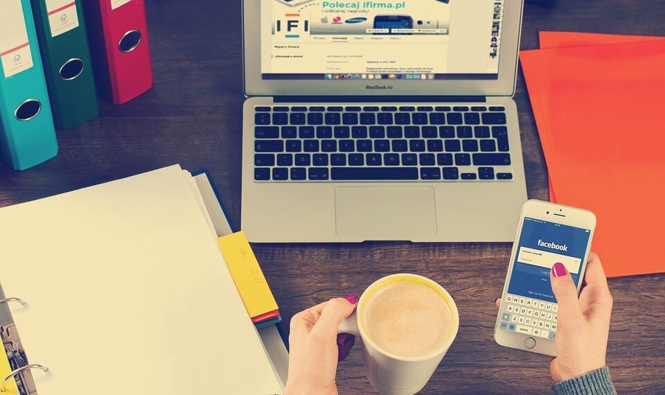 basics of corporate social responsibility explained