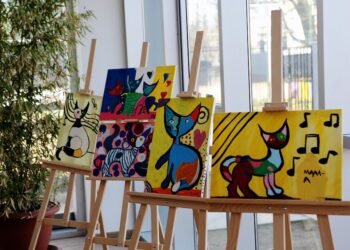 evolution of movie theatres and exhibition