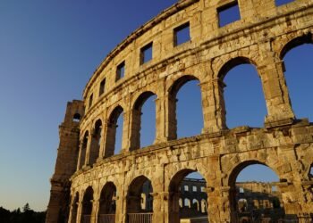 history of cinematic storytelling structures