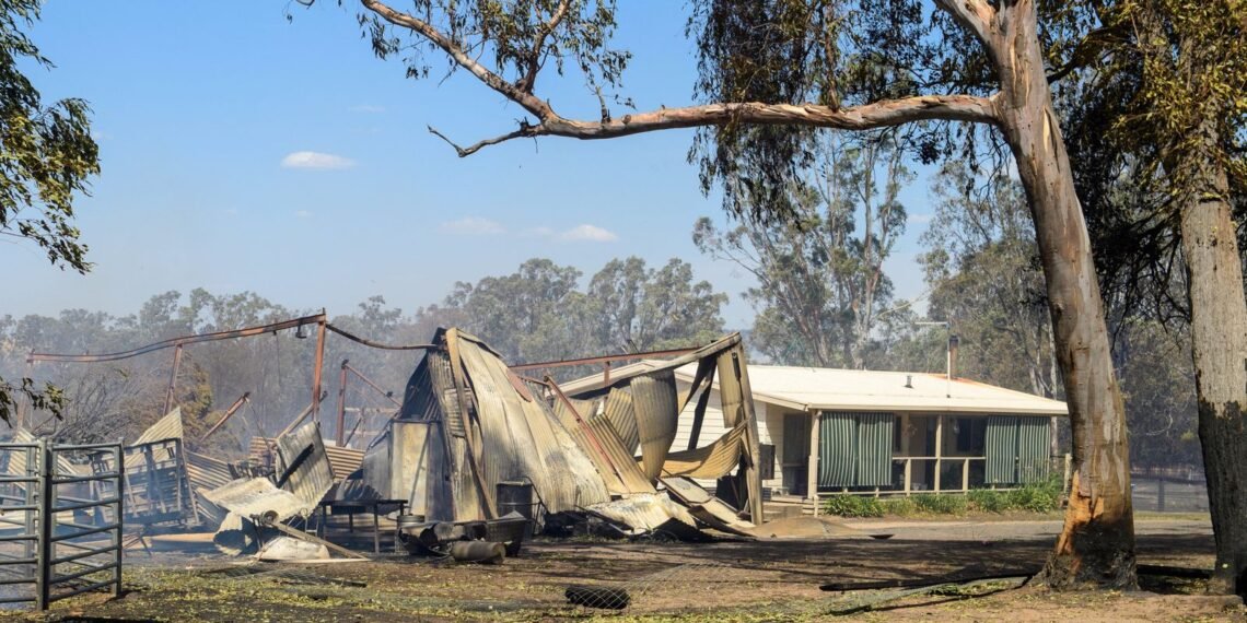 Three Missing After House Explosion in Australia, Authorities Investigate