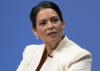 Tories Criticise Government's Chagos 'Surrender' Following Trump Comments