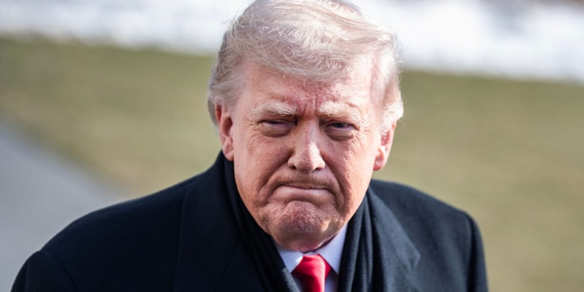 Trump Calls for 'De-escalation' in Minneapolis, Discusses ICE Victim's Gun Carrying