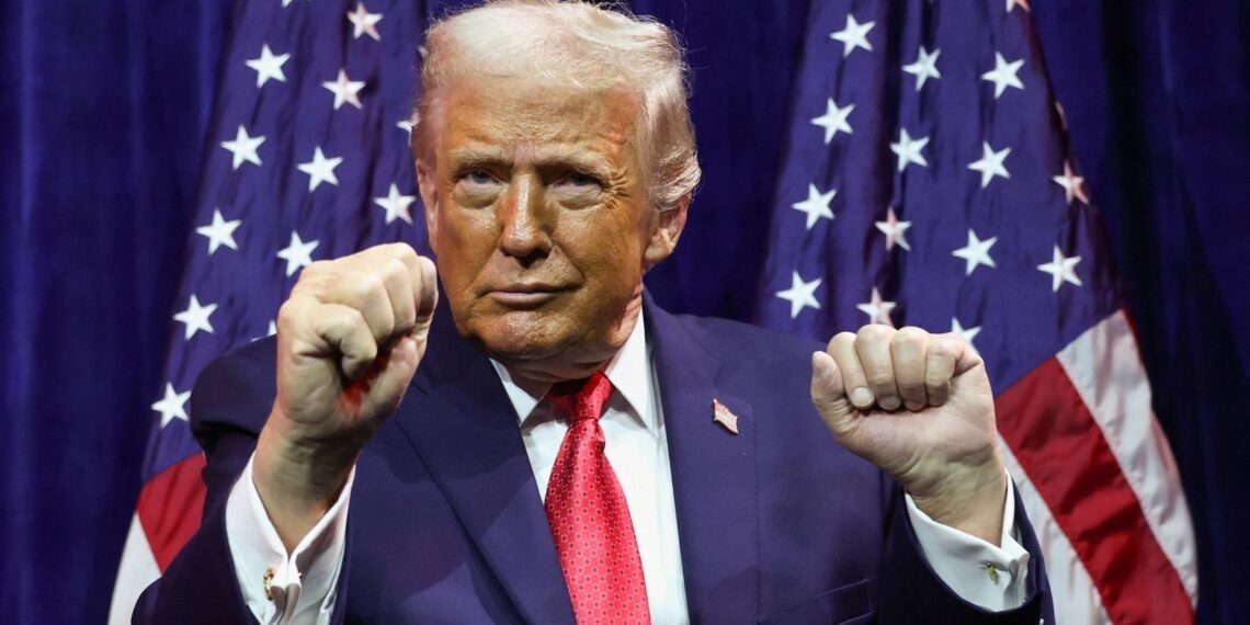 Trump Reveals 'High Quality' Oil Agreement with Venezuela Amid Trade Talks