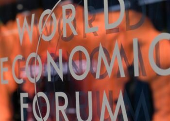 Trump to Lead Record US Delegation at Davos Economic Forum