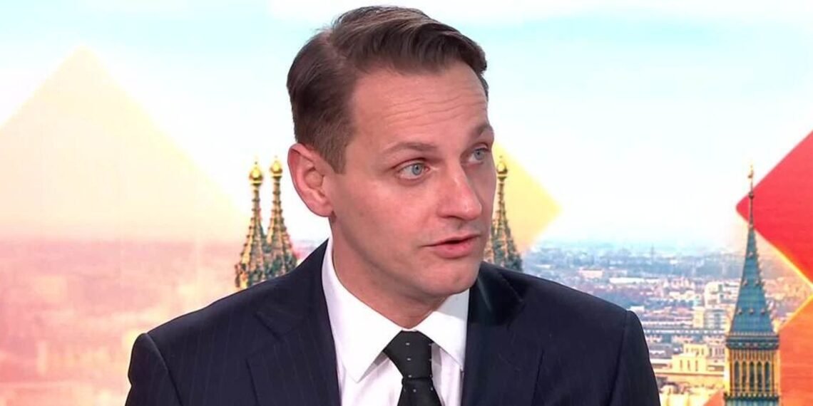 UK Government Declines to Comment on Potential US Invasion of Greenland