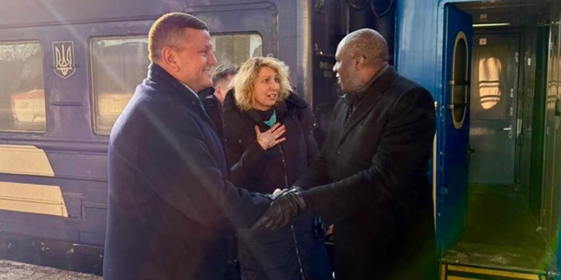 UK Prisons Study Ukraine's Anti-Drone Tactics to Combat Airdropped Contraband