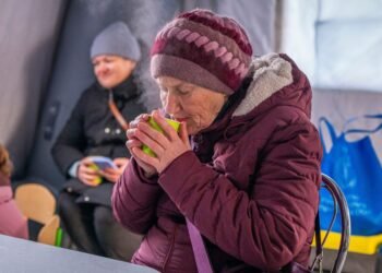 Ukrainians Endure -15C Winter Amid Ongoing Russian Strikes on Energy Infrastructure