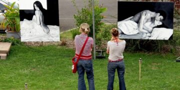 role of film critics in shaping cinema culture